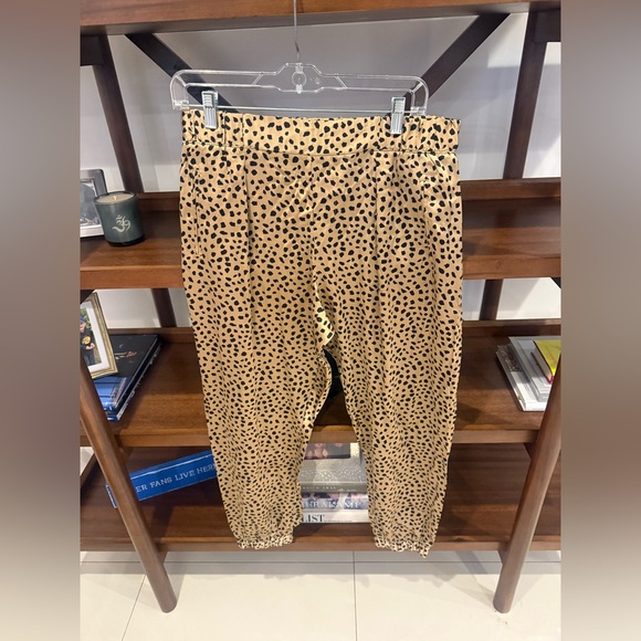 NWT ATM Anthony Thomas Melillo Cheetah Silk Boxy Tee and Pull on Pants Set - Picture 4 of 7